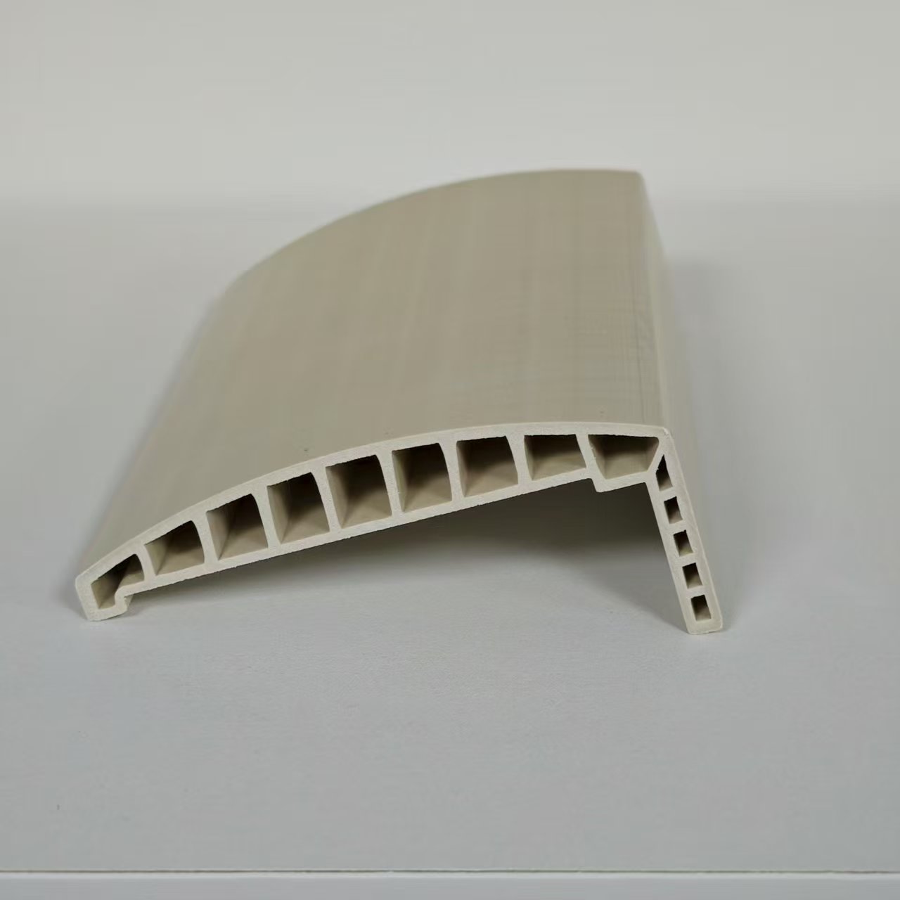 100*46/100*88mm Off White Arc WPC Door Architrave